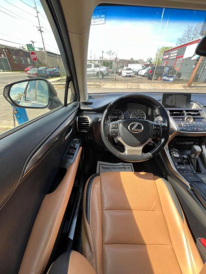 Lexus NX 200t AWD 2017