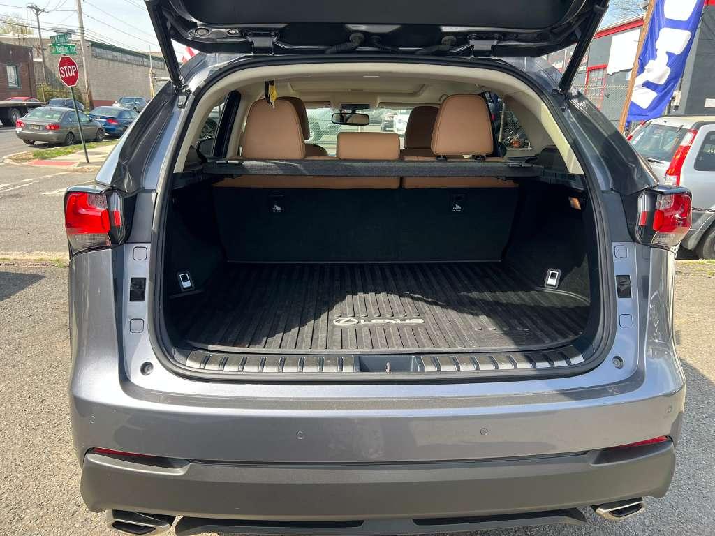 Lexus NX 200t AWD 2017