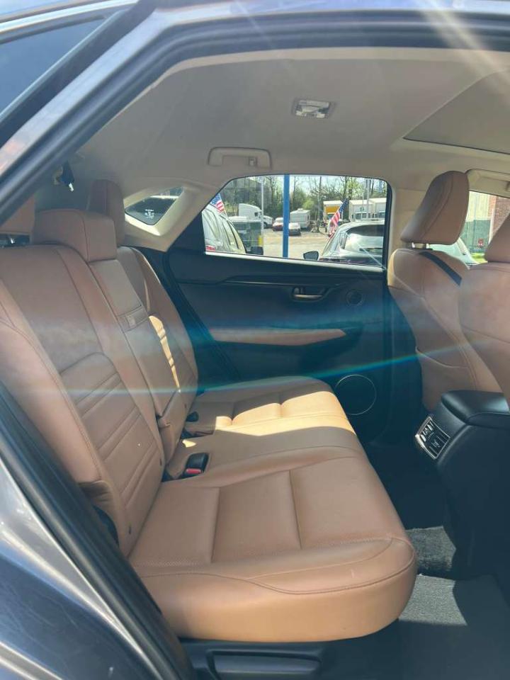 Lexus NX 200t AWD 2017