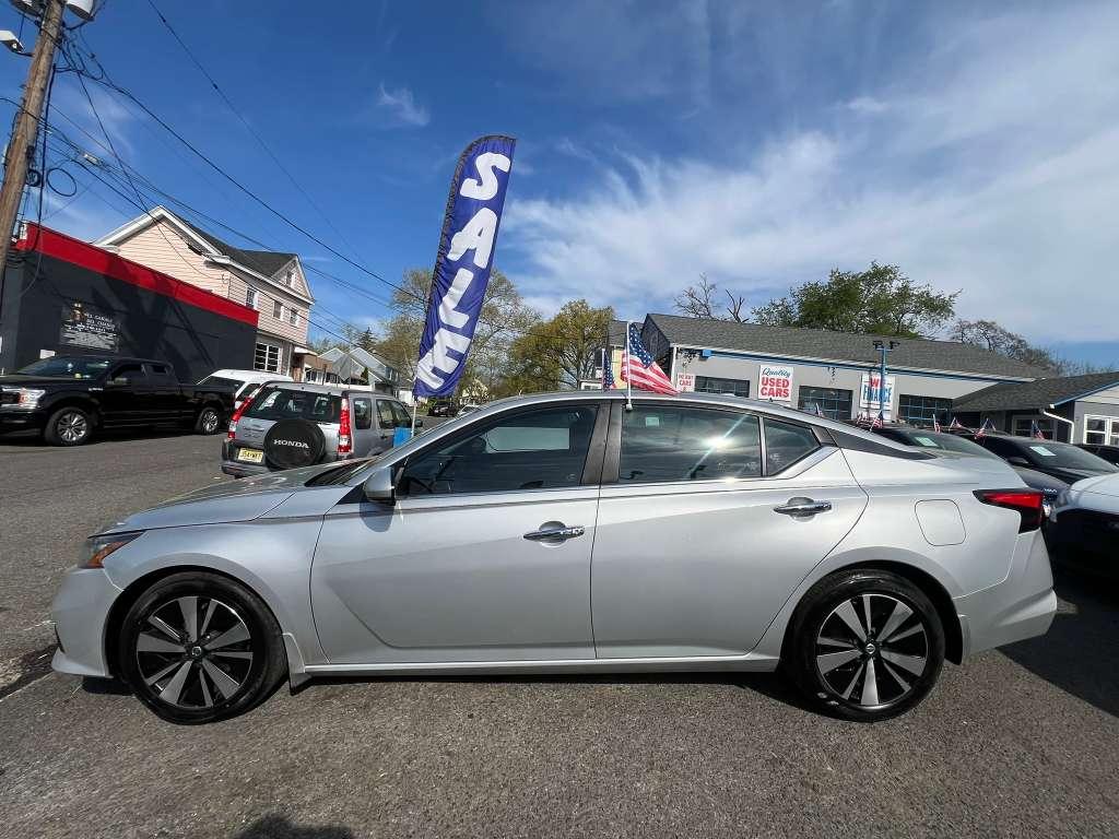 Nissan Altima 2.5 SV 2021