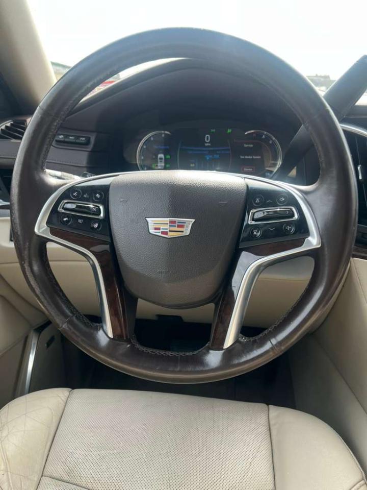 Cadillac Escalade ESV Luxury 4WD 2016