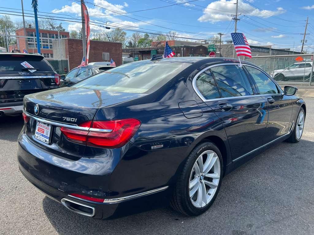 BMW 7-Series 750i xDrive 2016