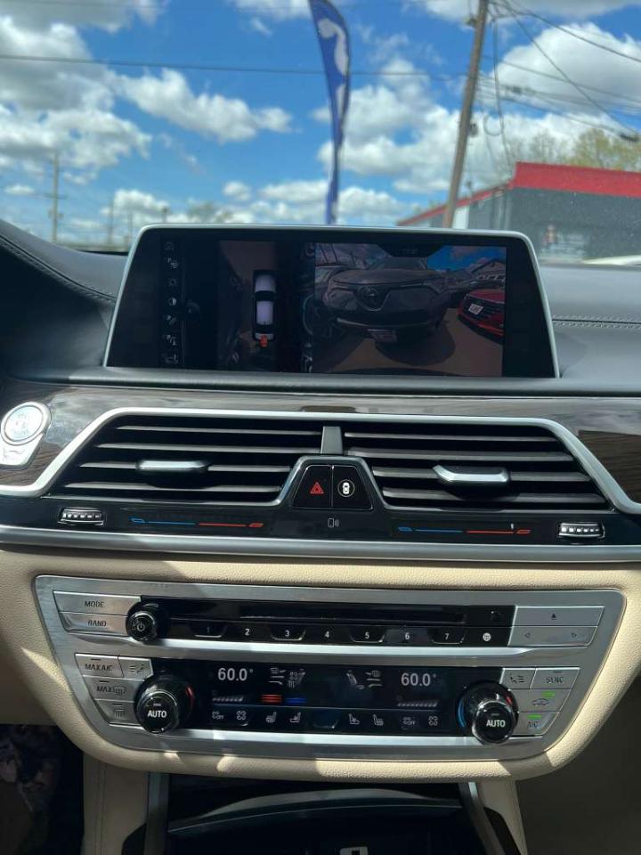 BMW 7-Series 750i xDrive 2016