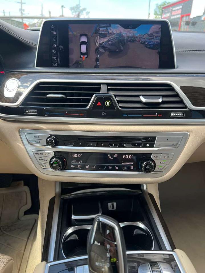 BMW 7-Series 750i xDrive 2016