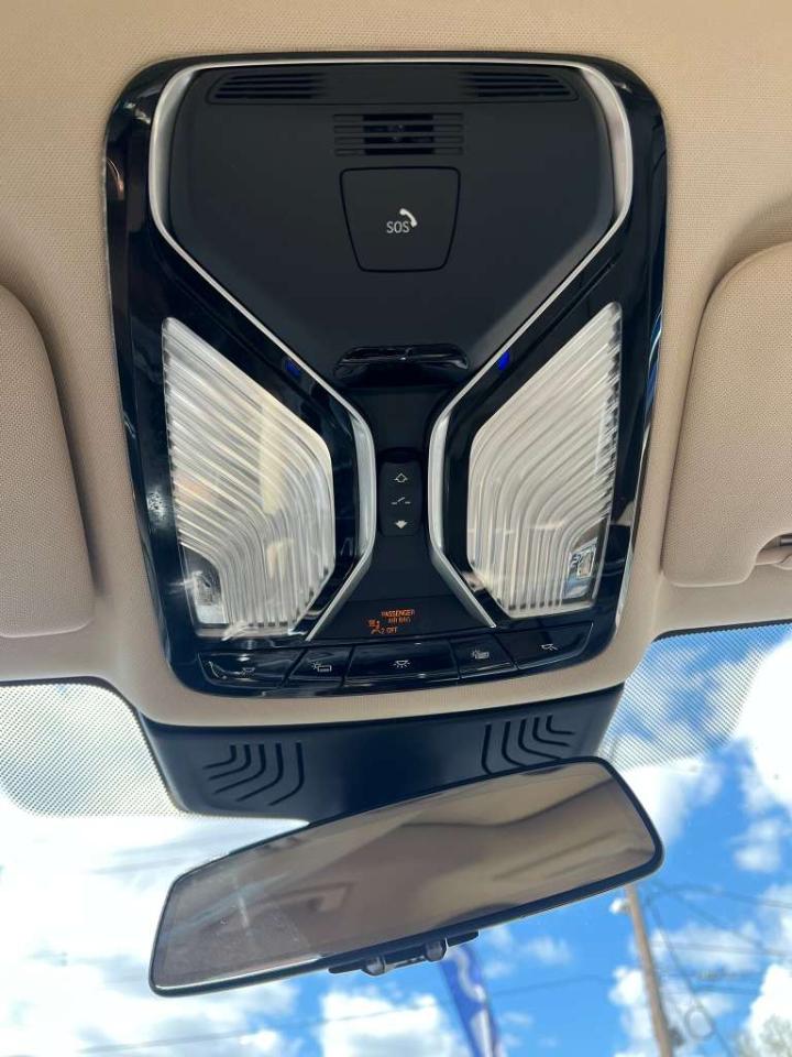 BMW 7-Series 750i xDrive 2016