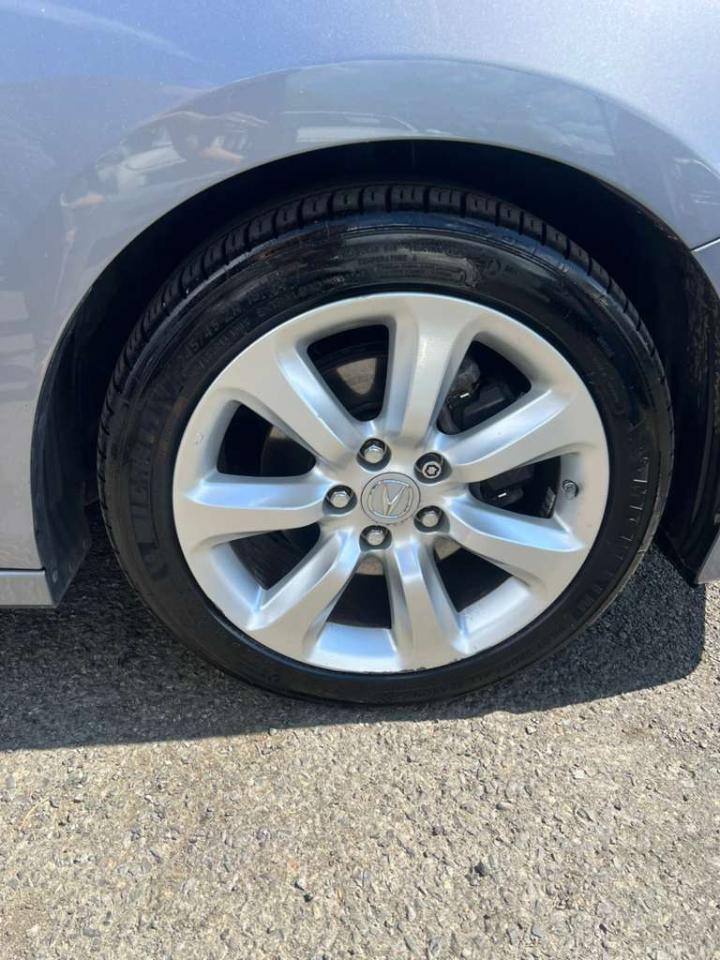 Acura RLX 6-Spd AT 2014