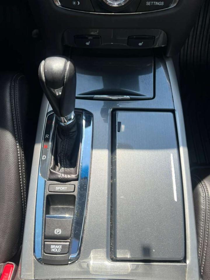 Acura RLX 6-Spd AT 2014