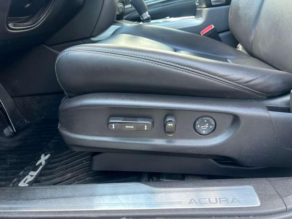 Acura RLX 6-Spd AT 2014