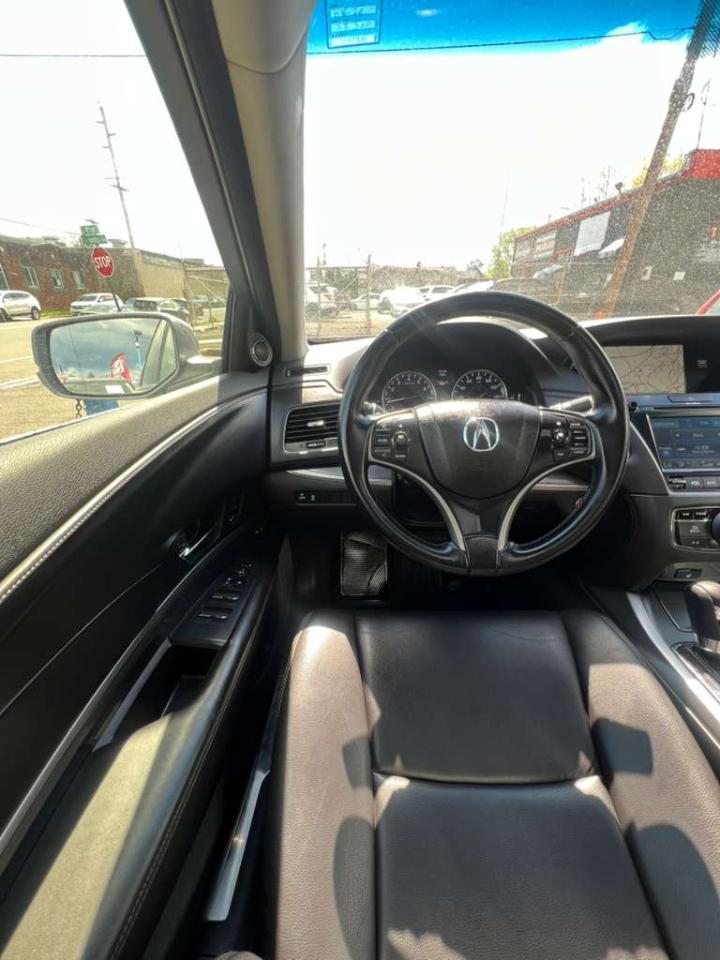 Acura RLX 6-Spd AT 2014