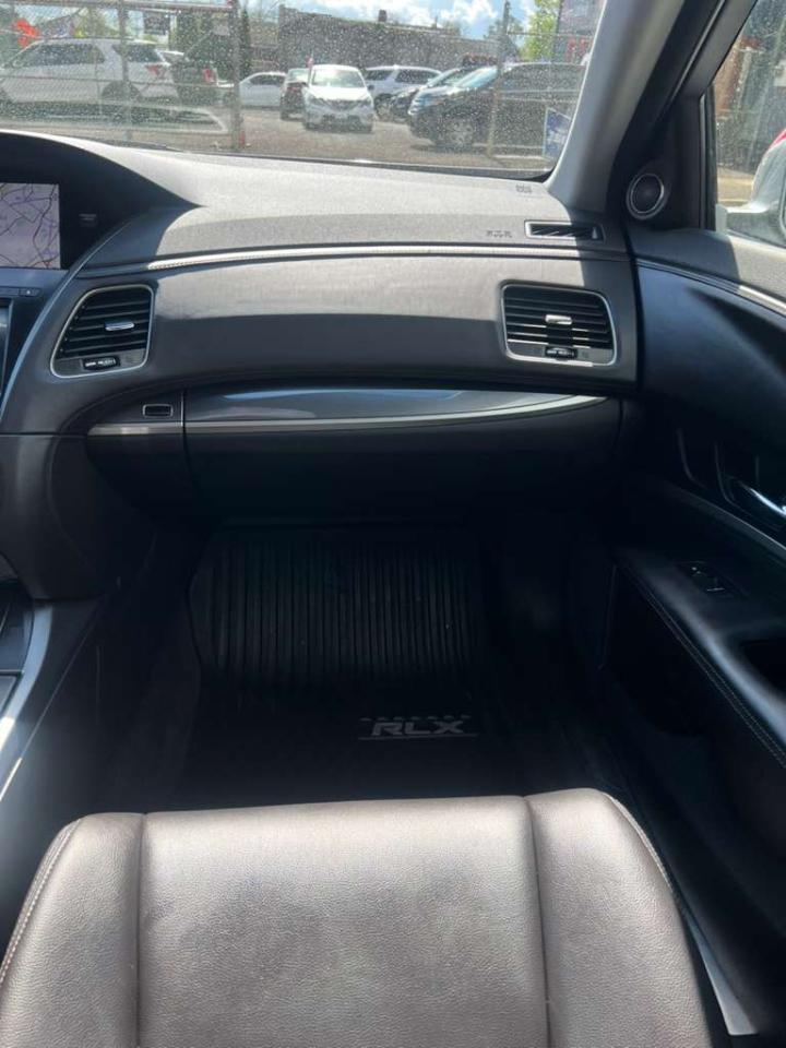 Acura RLX 6-Spd AT 2014