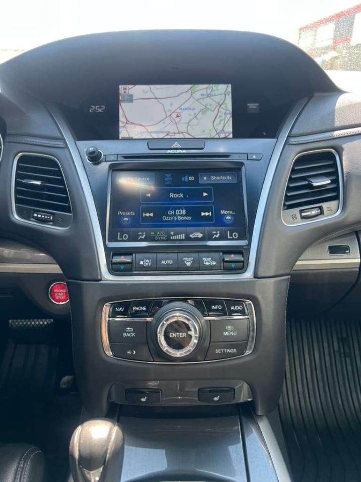 Acura RLX 6-Spd AT 2014