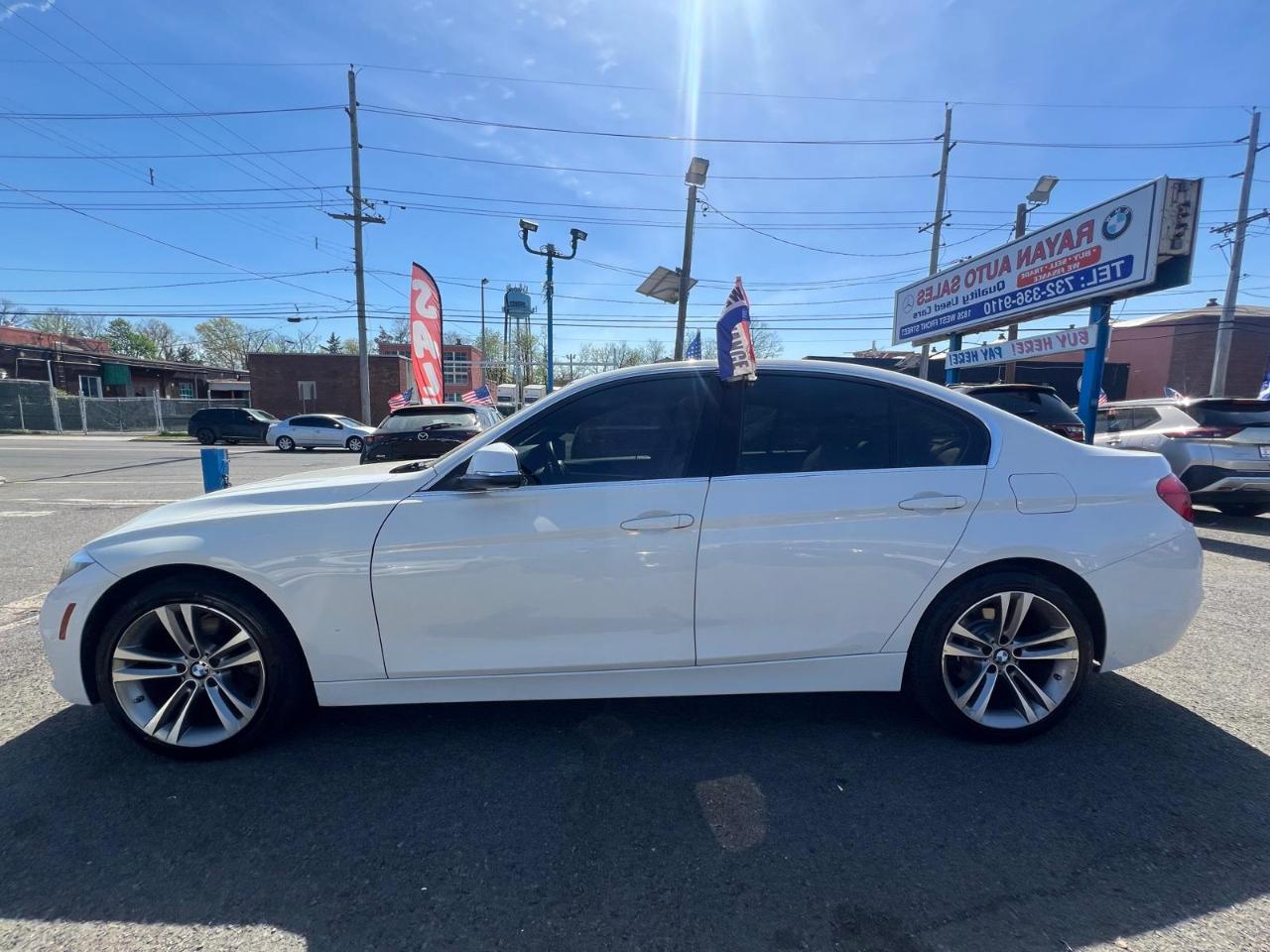 BMW 3-Series 330i SULEV Sedan 2017