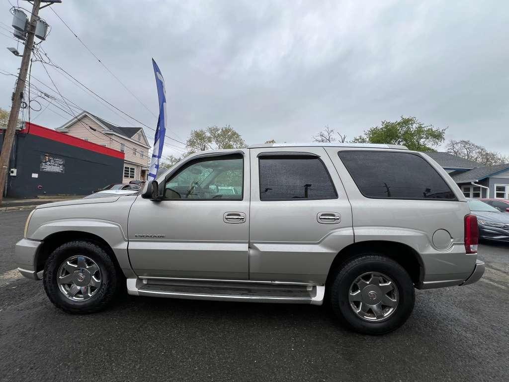 Cadillac Escalade AWD 2004