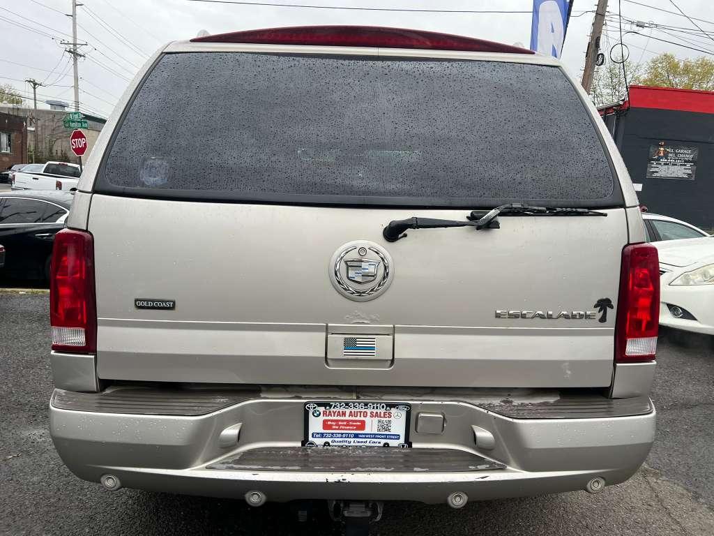 Cadillac Escalade AWD 2004