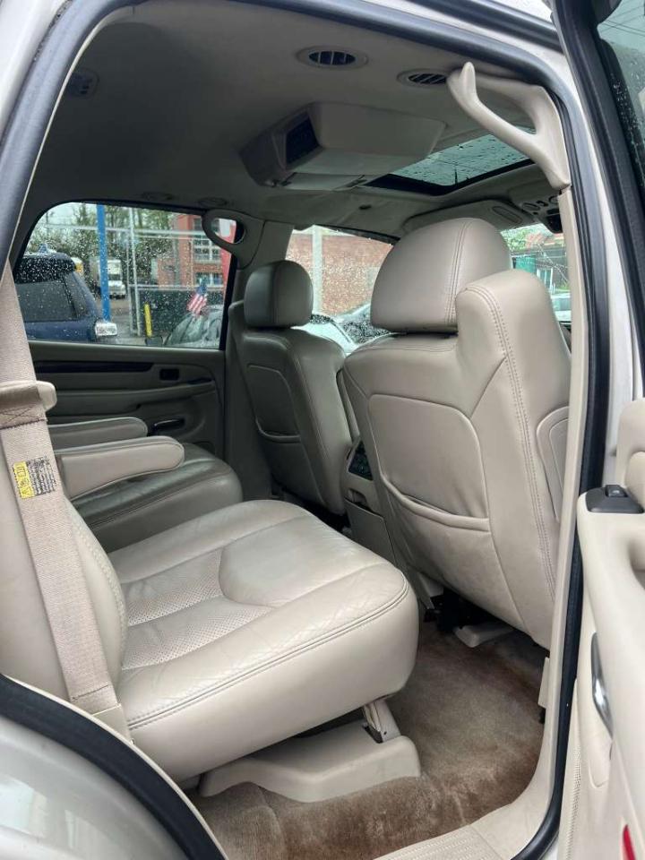 Cadillac Escalade AWD 2004