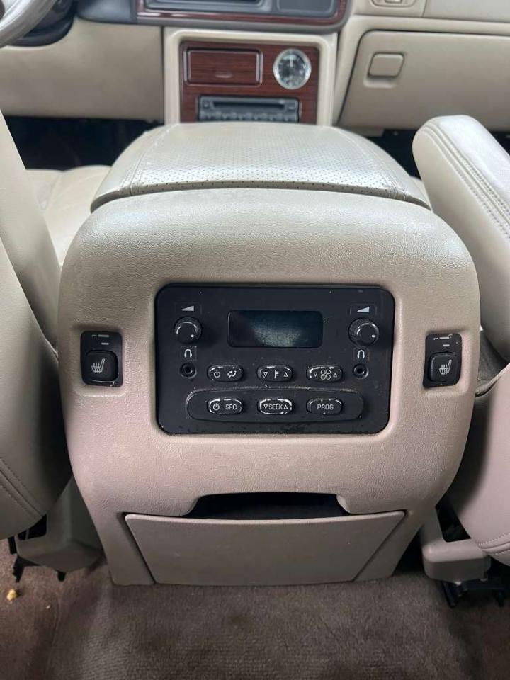 Cadillac Escalade AWD 2004