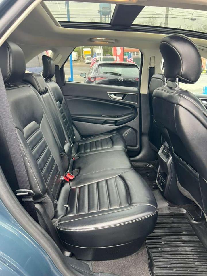 Ford Edge SEL AWD 2019