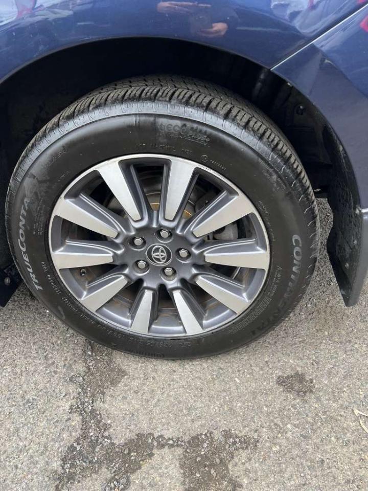 Toyota Sienna XLE 7-Passenger AWD 2020