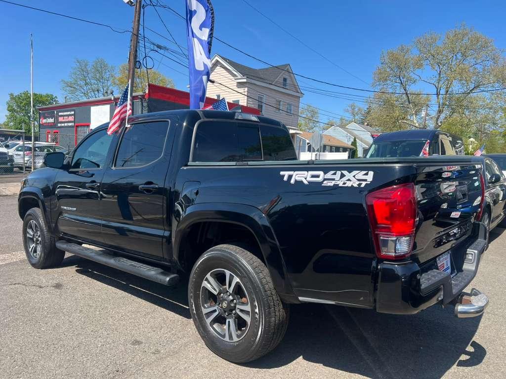 Toyota Tacoma TRD Sport Double Cab V6 2017