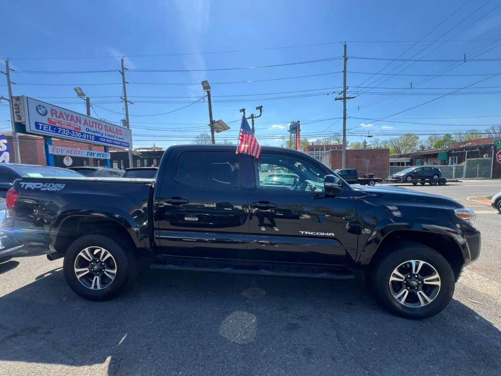 Toyota Tacoma TRD Sport Double Cab V6 2017