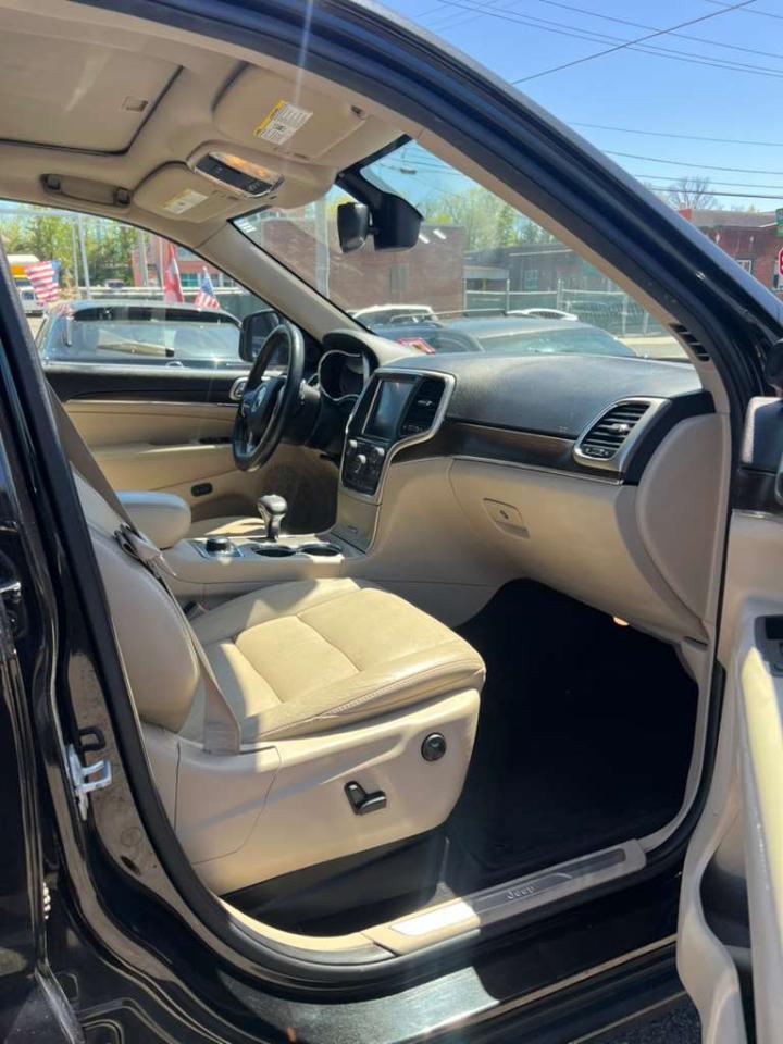 Jeep Grand Cherokee Limited 4WD 2015