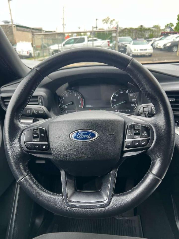 Ford Explorer XLT AWD 2020