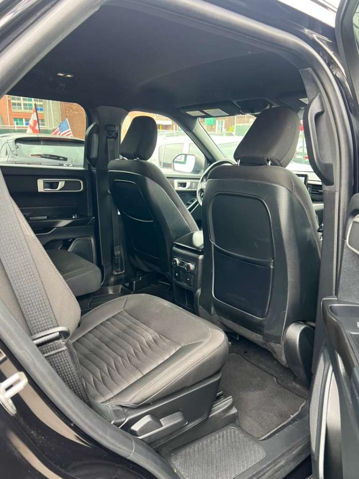 Ford Explorer XLT AWD 2020