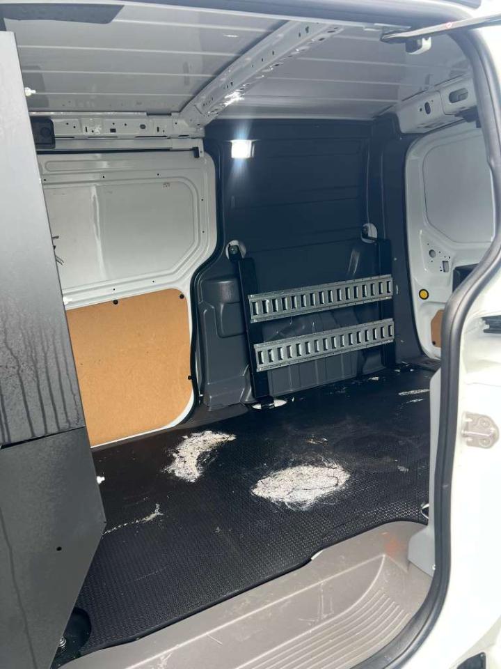 Ford Transit Connect Cargo Van XL LWB w/Rear 180 Degree Door 2020