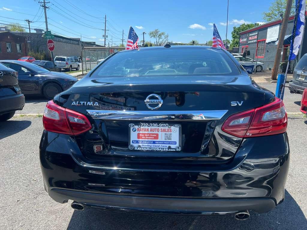 Nissan Altima 2.5 SV 2018