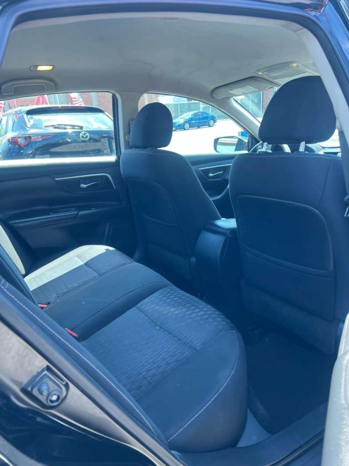 Nissan Altima 2.5 SV 2018