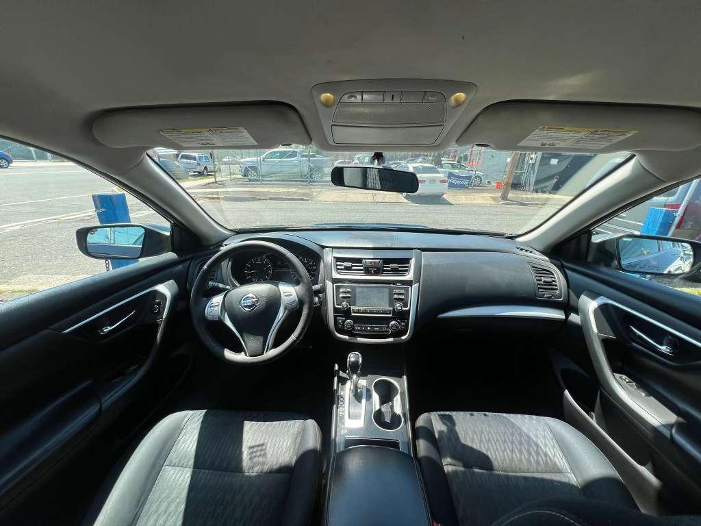Nissan Altima 2.5 SV 2018
