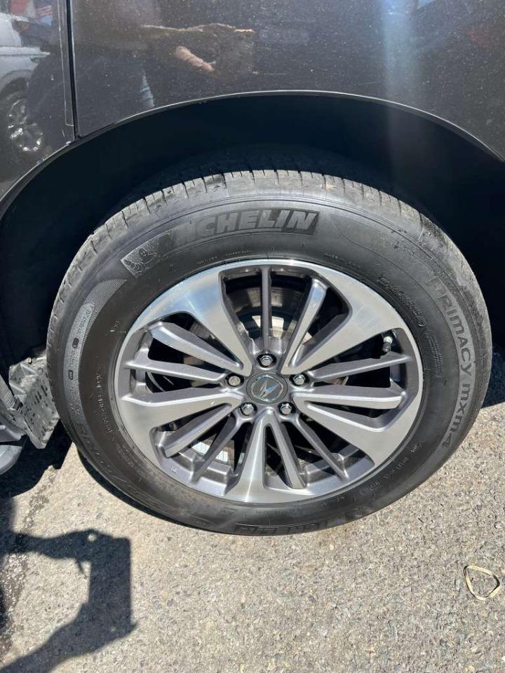 Acura RDX 6-Spd AT AWD w/Advance Package 2016