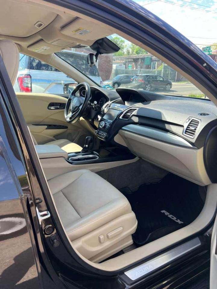 Acura RDX 6-Spd AT AWD w/Advance Package 2016