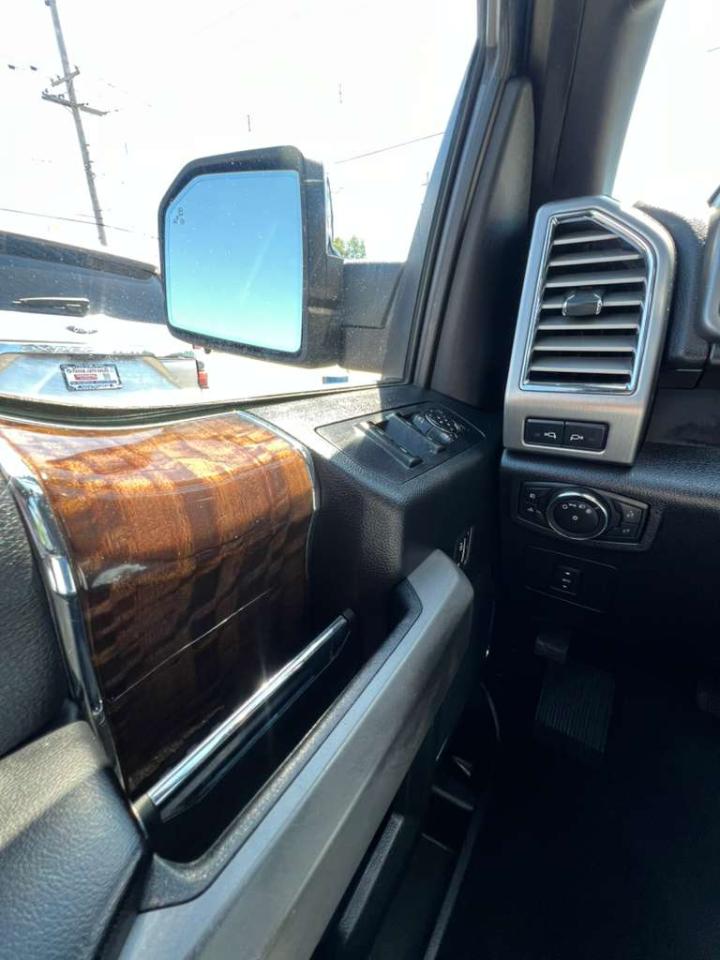 Ford F-150 Platinum 4WD SuperCrew 6.5' Box 2015