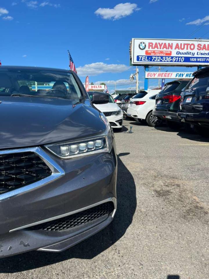 Acura TLX Base 3.5L SH-AWD 2018