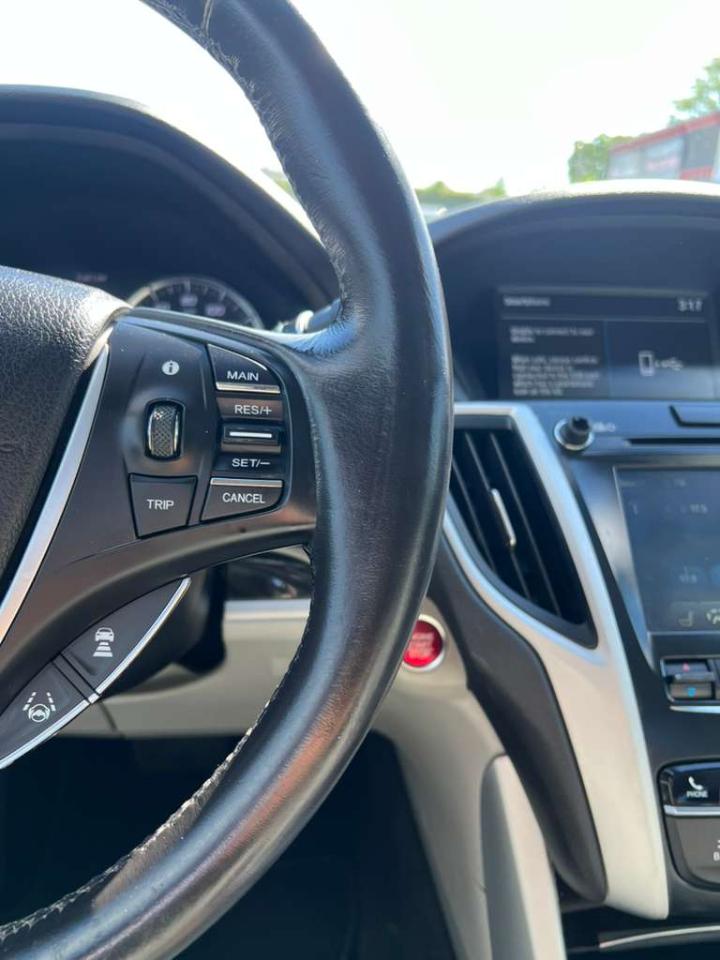 Acura TLX Base 3.5L SH-AWD 2018