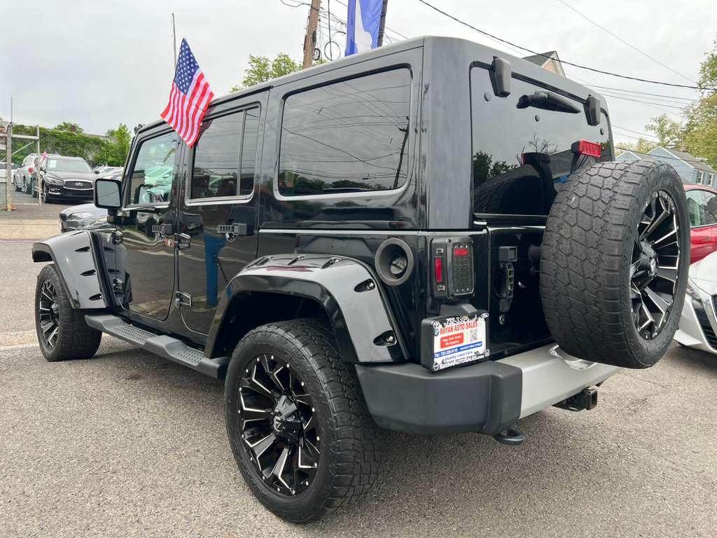Jeep Wrangler Unlimited Sahara 4WD 2014