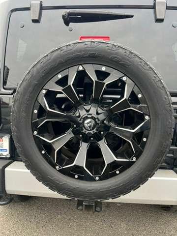Jeep Wrangler Unlimited Sahara 4WD 2014