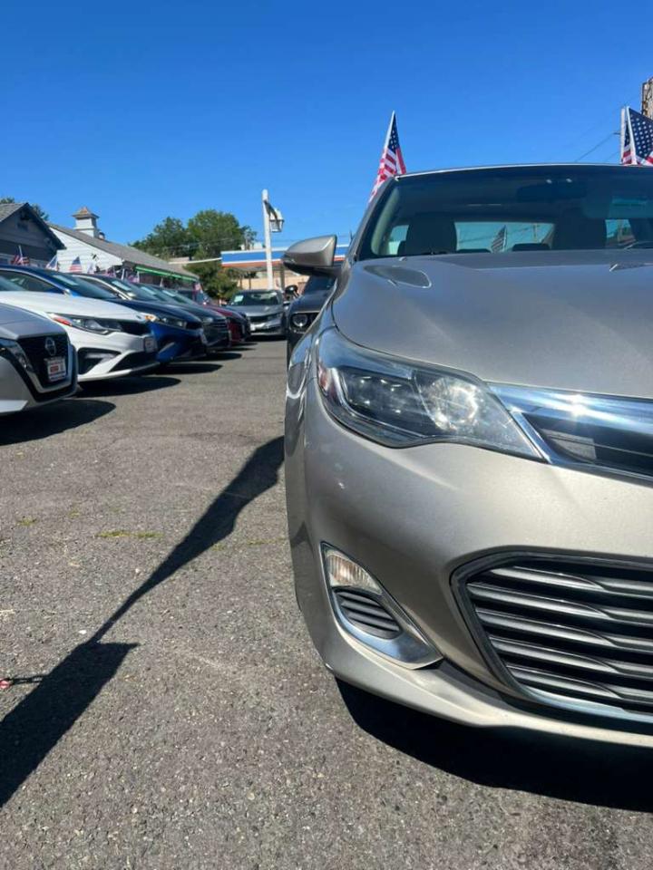Toyota Avalon XLE 2015