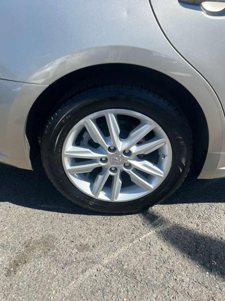 Toyota Avalon XLE 2015