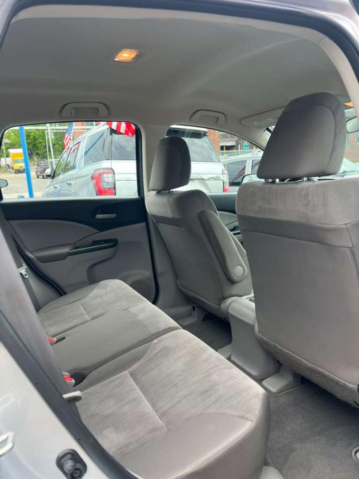 Honda CR-V LX 4WD 5-Speed AT 2014