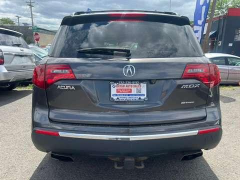 Acura MDX 6-Spd AT w/Advance Package 2011