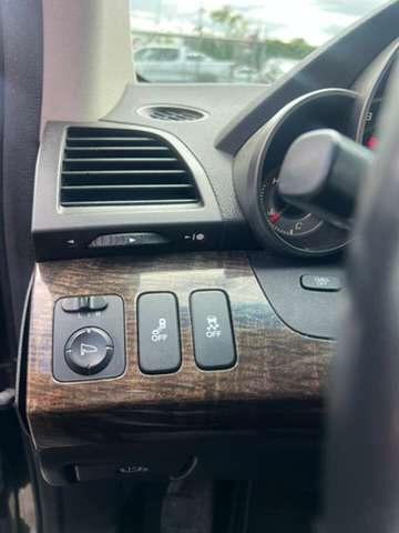 Acura MDX 6-Spd AT w/Advance Package 2011