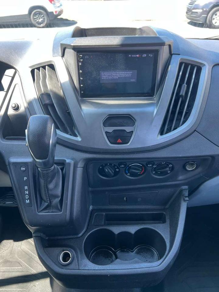 Ford Transit 350 Wagon Med. Roof XLT w/Sliding Pass. 148-in. WB 2017