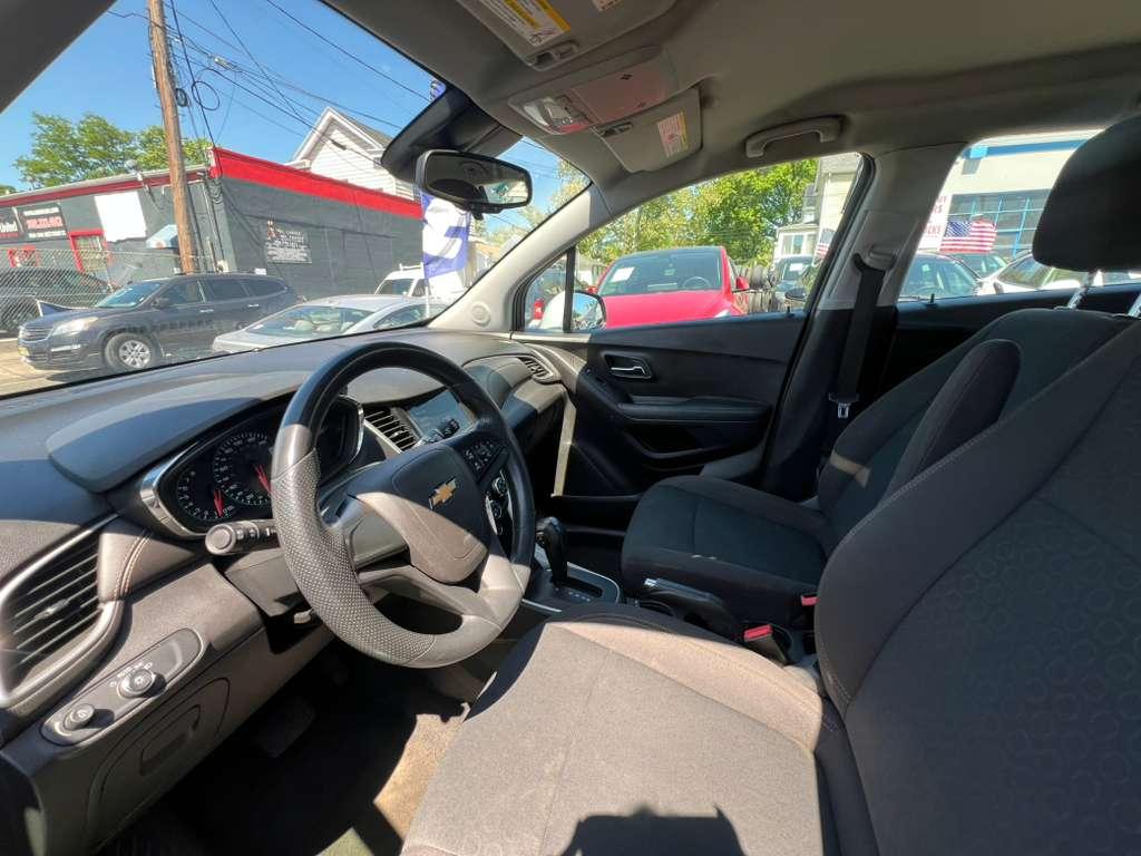 Chevrolet Trax LS FWD 2018
