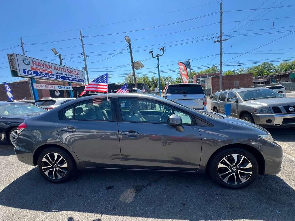 Honda Civic EX-L Sedan 5-Speed AT 2013