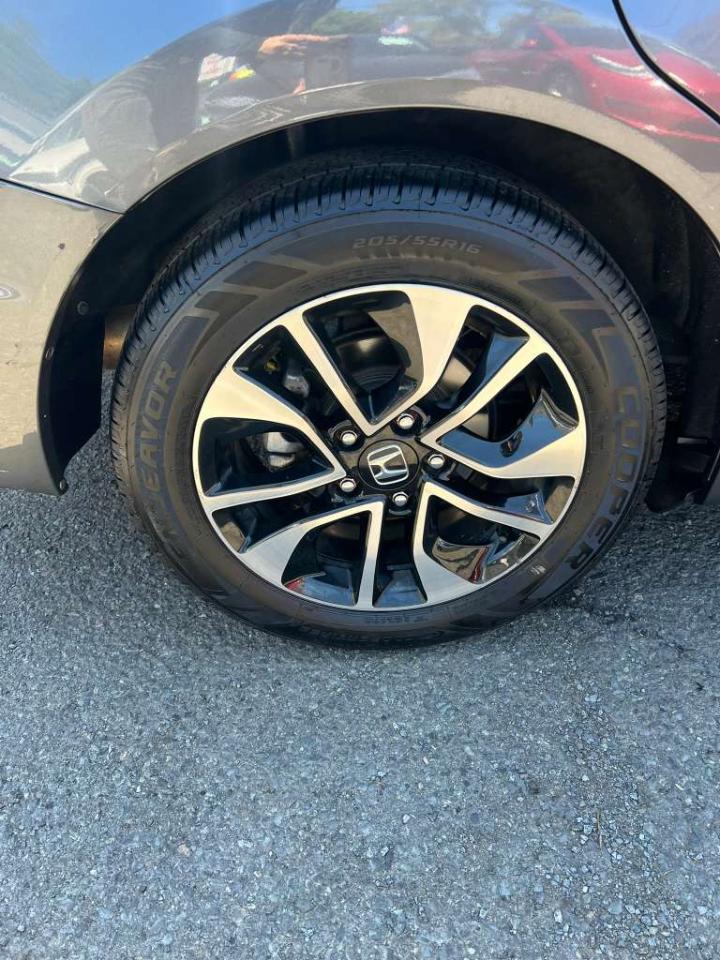 Honda Civic EX-L Sedan 5-Speed AT 2013