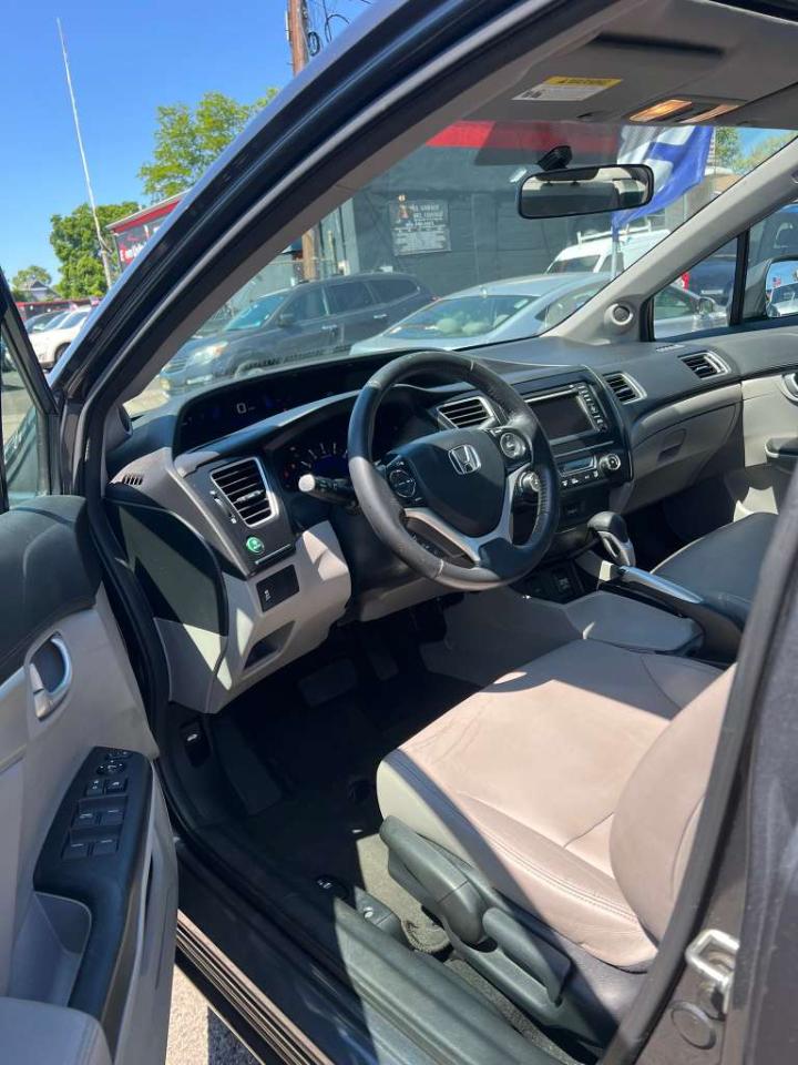 Honda Civic EX-L Sedan 5-Speed AT 2013
