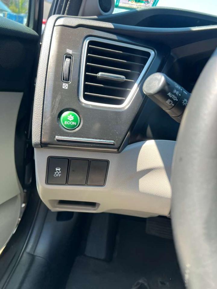 Honda Civic EX-L Sedan 5-Speed AT 2013