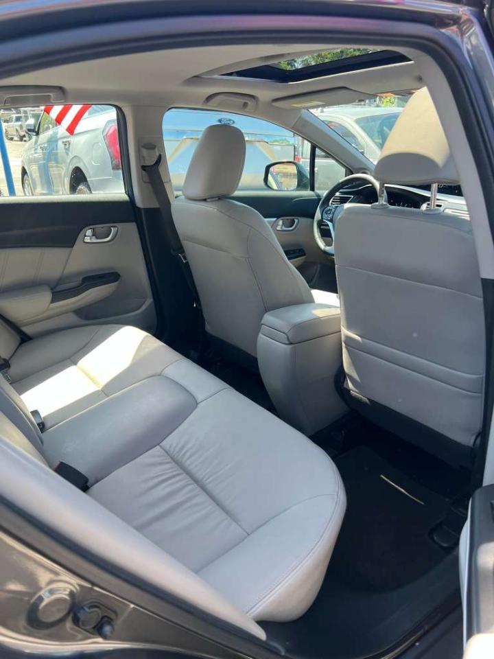Honda Civic EX-L Sedan 5-Speed AT 2013